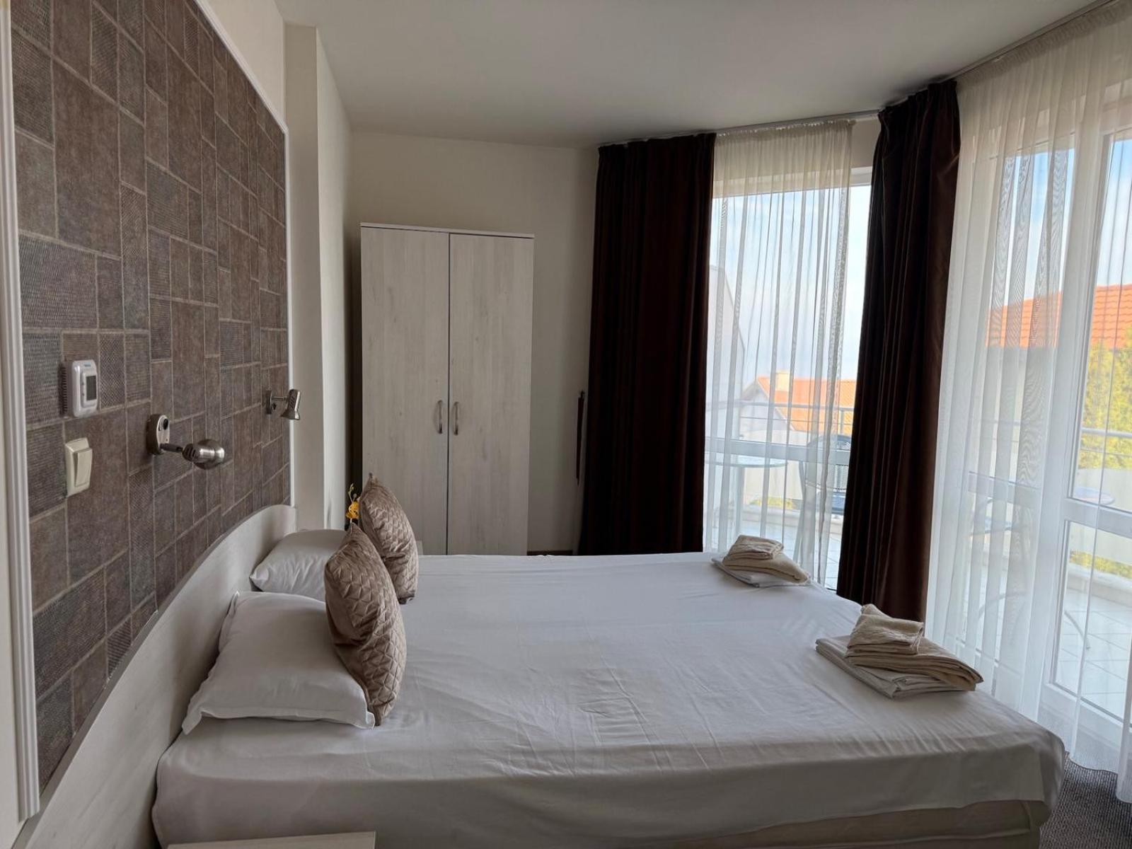 Complex Pika Hotel Golden Sands Luaran gambar